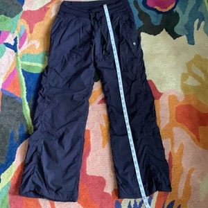 Vintage black swan lululemon studio lined pant, 6
